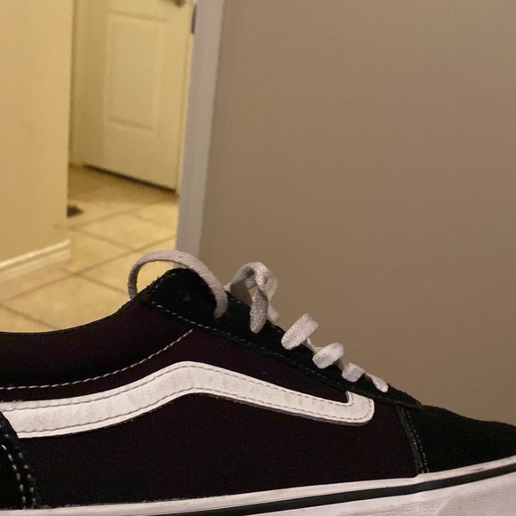 Old Skool Black and White Vans in Size: 10US - Picture 2 of 3